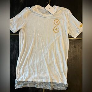 Nike Kobe “Black Mamba” Shirt … Short Sleeve Tee White with Gold Accents